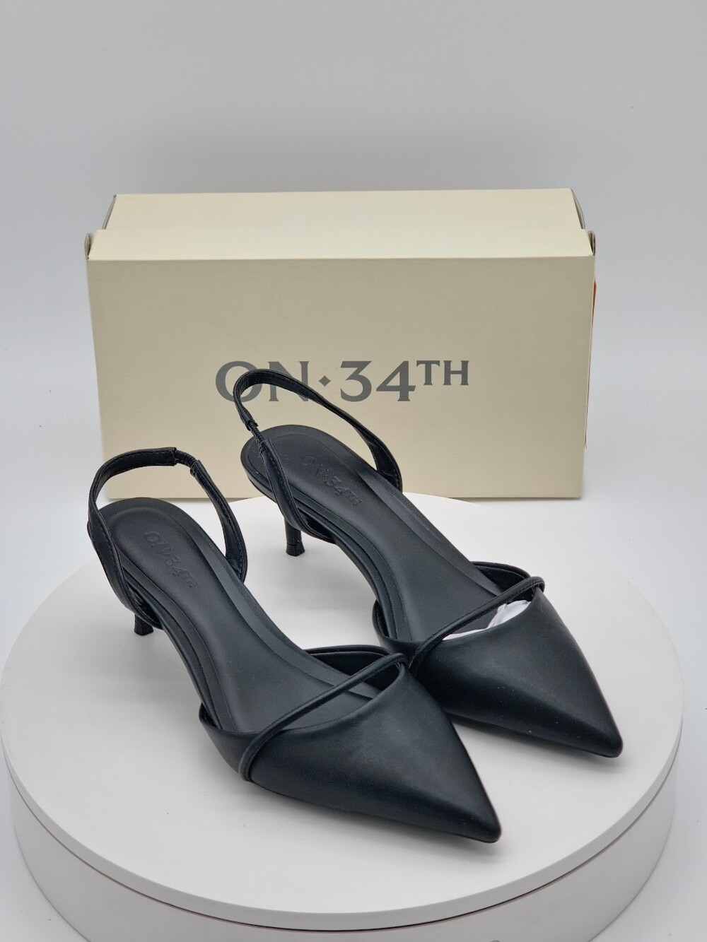 ON 34th Angelina Black Leather Slingback Pumps Women’s Size 6 M Pointed Toe NEW